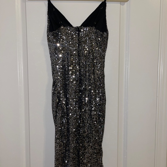 Sparkly dress - Picture 8 of 9